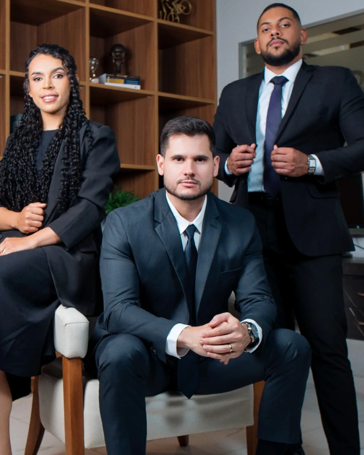 Equipe do escritório Thácio Brandão e Advogados Associados